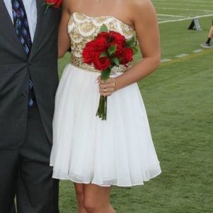 Sherri hill formal dress